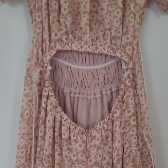 Smocked Square-Neck Pink Floral Midi Dress - Picture 12 of 16